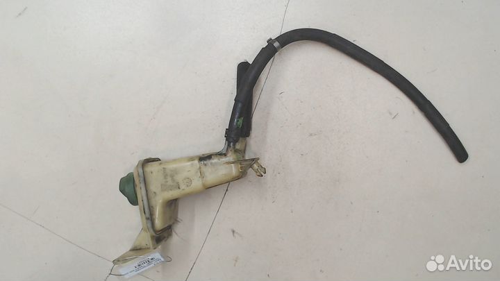 Бачок гидроусилителя Volkswagen Passat 5, 2004