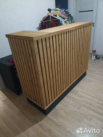 Стойка ресепшн