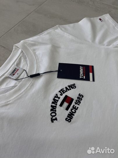Футболка Tommy Hilfiger