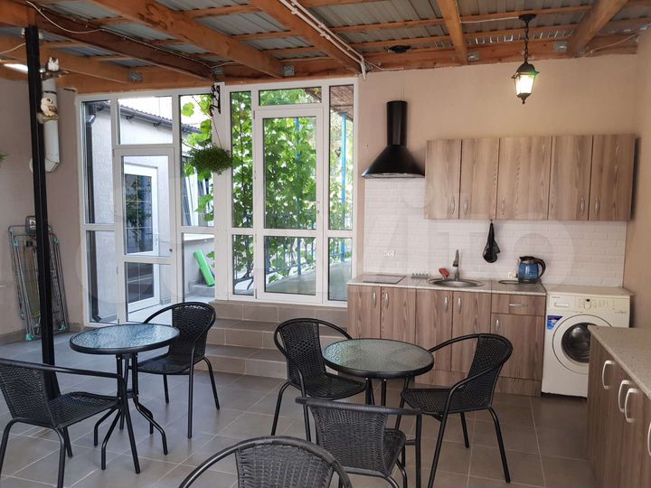 Комната 15 м² в 1-к., 1/1 эт.