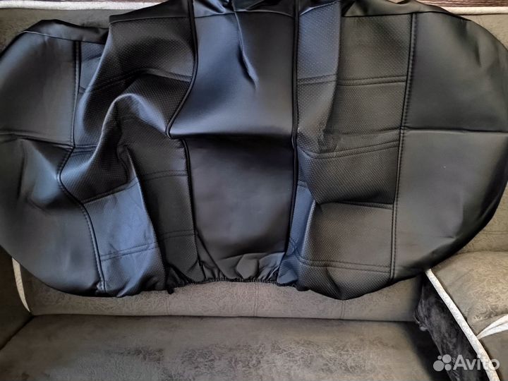 Автомобильные чехлы универсальные