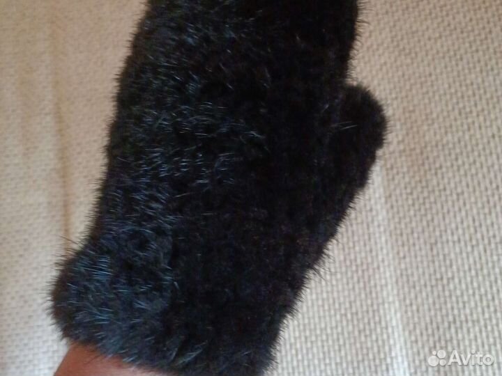 Меховые варежки из норки