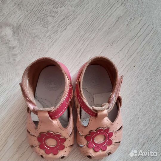 Босоножки для девочки