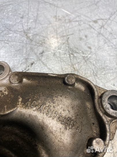 Помпа Mercedes S-Class W222 M157 5.5 I 2016