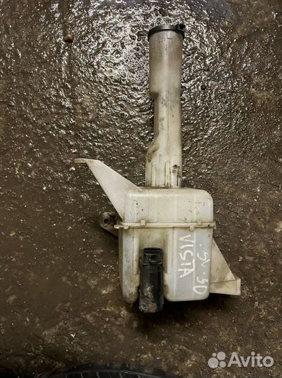 Бачок омывателя toyota camry