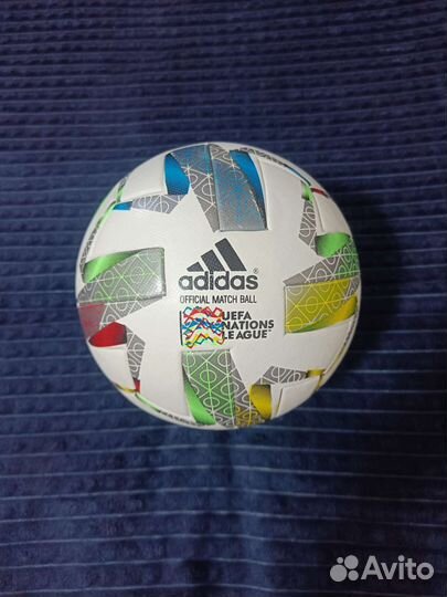 Футбольный мяч Adidas