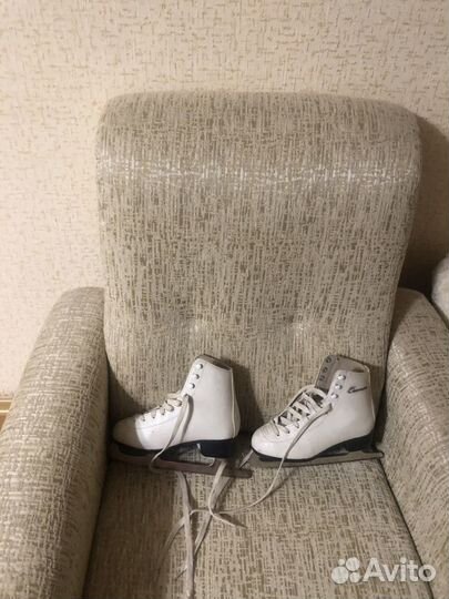 Коньки фигурные