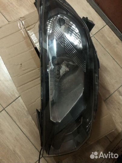Фара левая LADA granta 2019 год