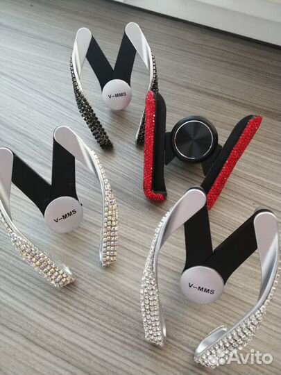 Авто аксессуары в стразах. оплетки, рамки и тд