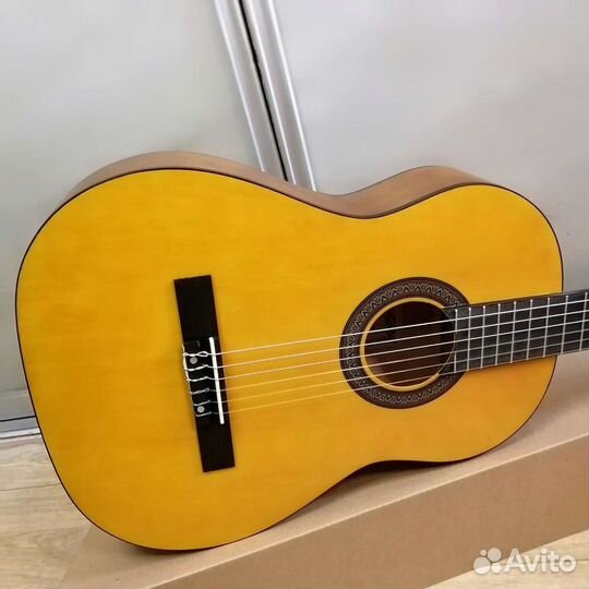 Гитара новая классическая 4/4