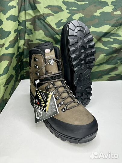 Lowa Elbrus GTX