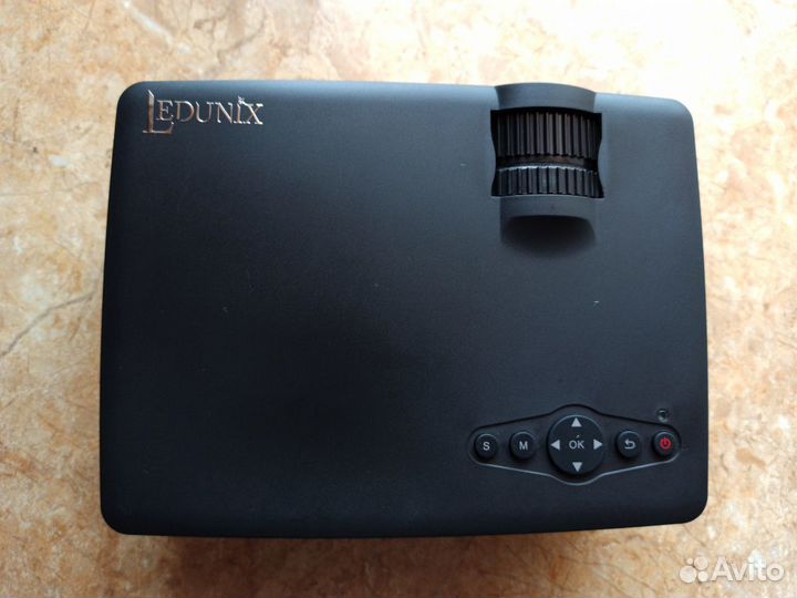 Проектор Ledunix 60