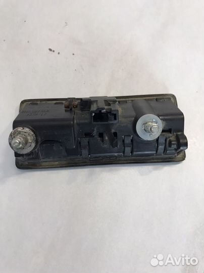 Ручка открывания багажника на Фольцваген Джетта