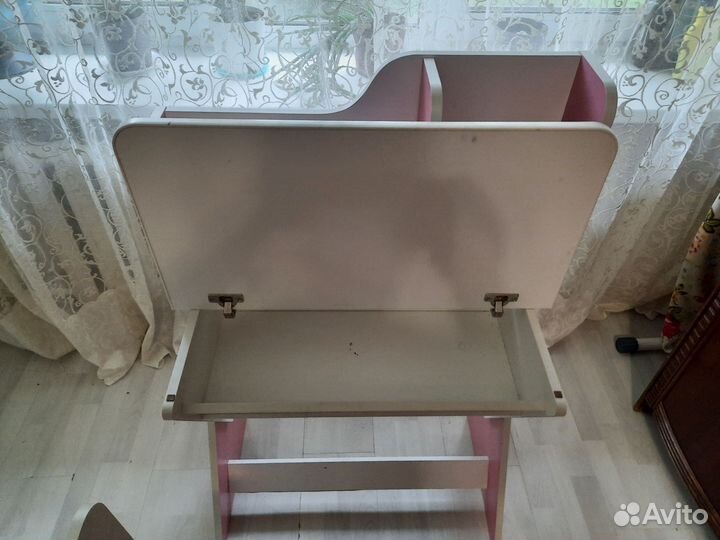 Детский стол и стул