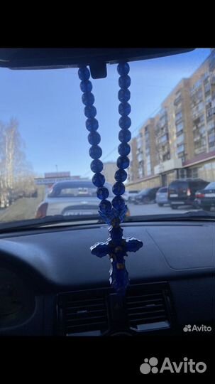 Крест ручной работы в авто