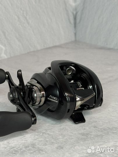 Shimano 24 Metanium DC 71HG