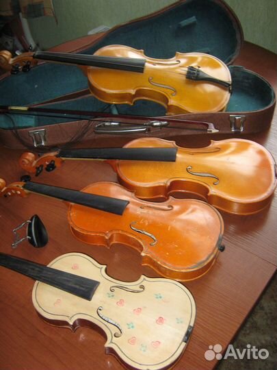Скрипки детям 4 штуки