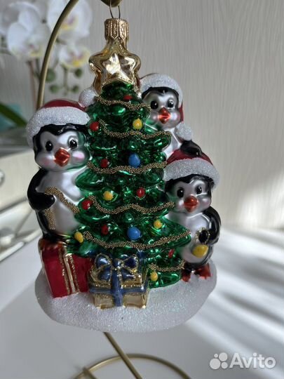 Елочная игрушка Пингвины у елки