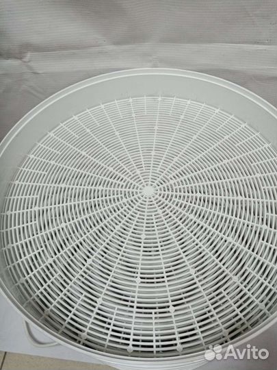 Сушилка электрическая для овощей и фруктов jarkoff