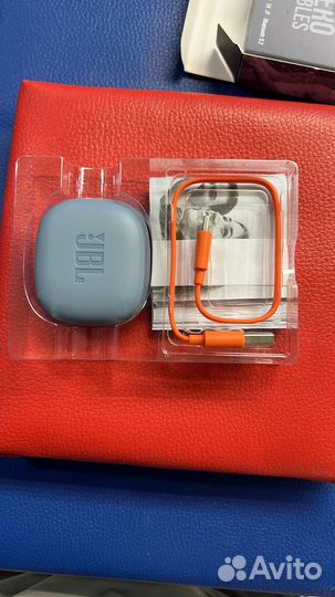 Беспроводные наушники JBL Wave 300TWS, синий