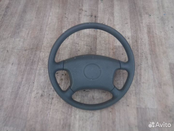 Руль Suzuki Swift 2 2002