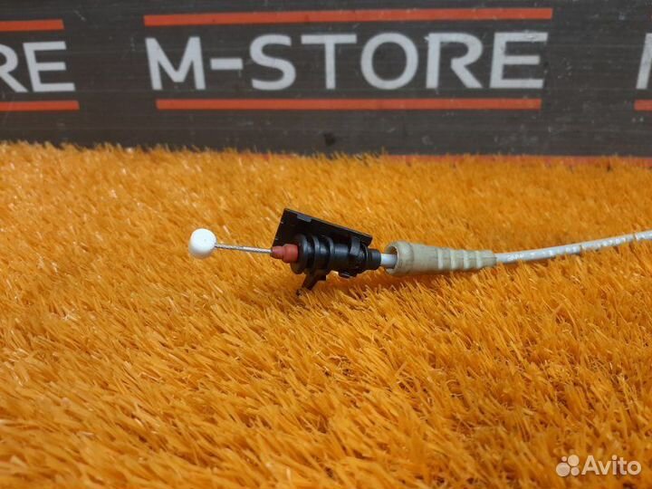 Замок двери задний левый Bmw X5 E70 N52B30A 2007