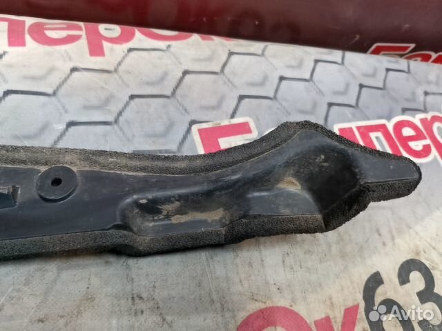 Пыльник крыла передний левый Toyota RAV4