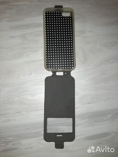 Чехол на телефон