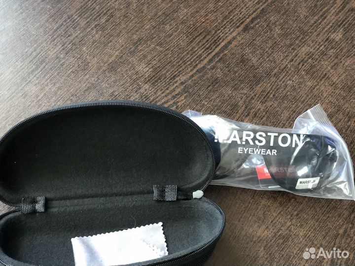 Солнцезащитные очки