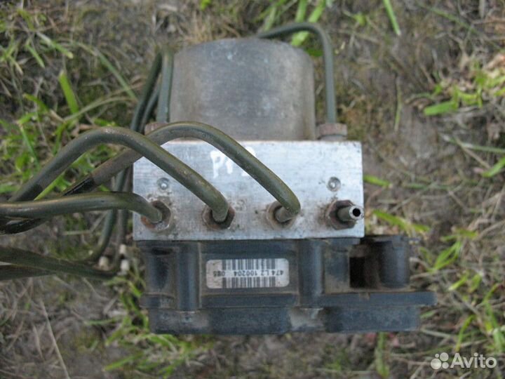 Блок ABS Nissan Primera P12