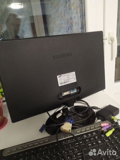Монитор для компьютера samsung