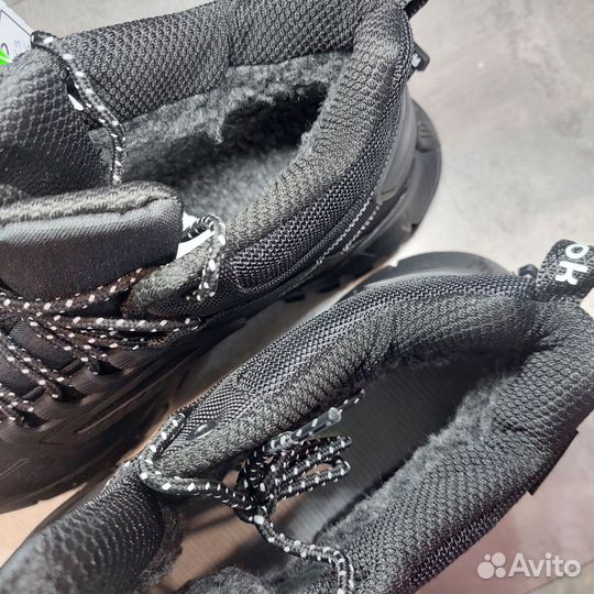 Кроссовки зимние Reebok Zig