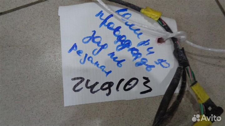 Проводка двери задней левой Toyota Camry XV50 201