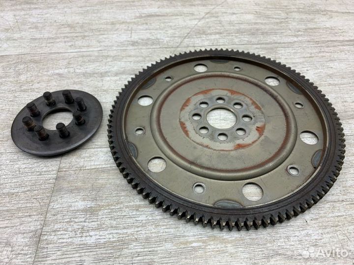 Маховик Toyota Avensis универсал 2ZR-FAE 2009