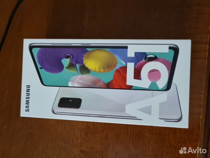 Samsung Galaxy A51, 4/64 ГБ