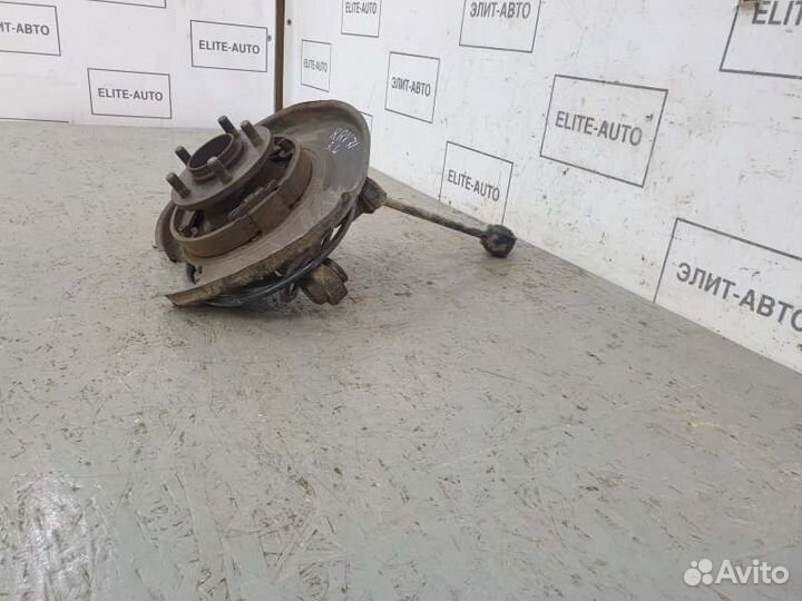 Кулак задний левый Land Rover Range Rover Vogue