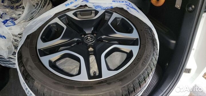 Колеса Toyota Adventure R19 оригинал 235x50