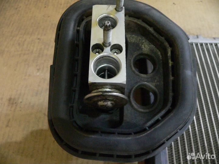 Испаритель кондиционера mercedes-benz W212 E-Kla