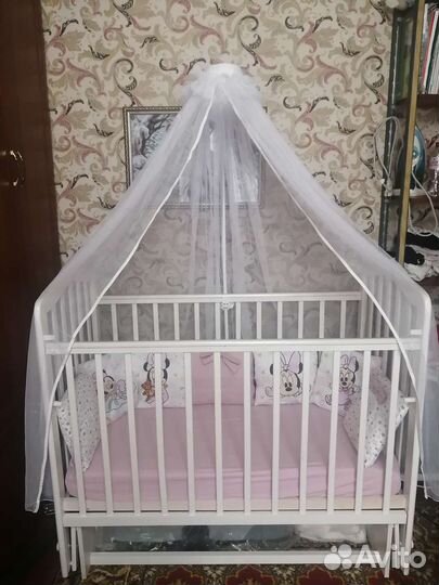 Детская кровать с маятником+матрас+балдахин