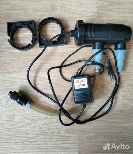 Аквариумный проточный стерилизатор jebo UV-H5