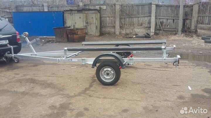 Прицеп легковой