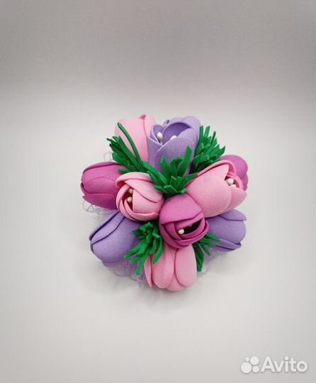 Резинка для волос ручной работы Букет тюльпанов