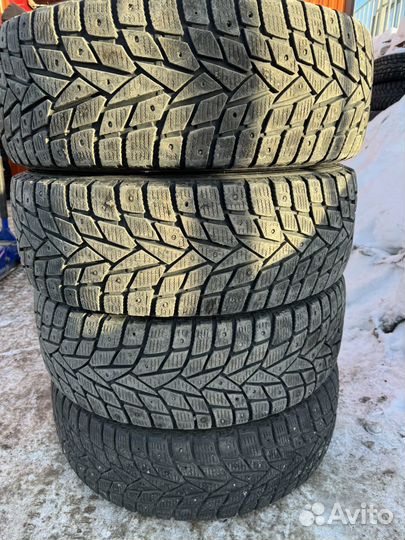 Dunlop Grandtrek Ice 02 235/60 R18 107T