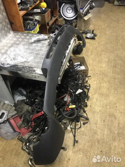 Юбка переднего бампера Ауди Q7