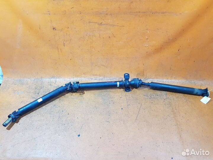 Кардан 37100-21110 на Toyota Avensis AZT255 1AZ-FS