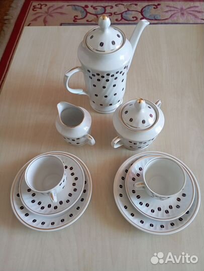 Из СССР.Сливочник и сахарница фарфор