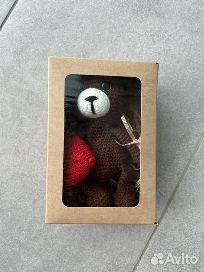 Вязаный мишка плюшевый