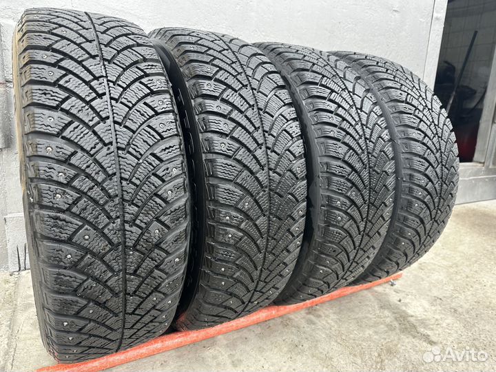 Bfgoodrich G-Force Stud 215/65 R16