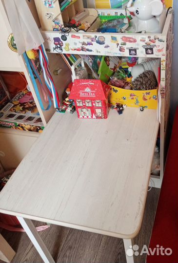 Детский стол