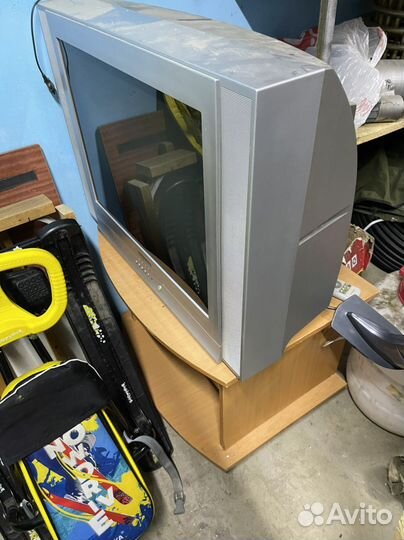 Тумба под тв